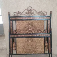 تخت یک نفره سلطنتی