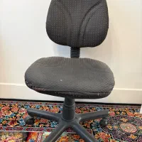 صندلی کامپیوتر چرخدار بدون دسته، پایه پلاستیکی