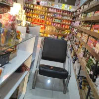 دنبال نیروی کار برای شیفت شب در سوپر مارکت دالین