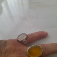 دو انگشتر نقره با هم