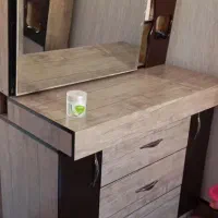 فروش فوری تخت دو نفره و میز آرایشی