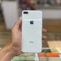 آیفون 8 پلاس