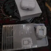 اکسسوری2عدد ایر پاد نو پلمب مفت دوتاش باهم فقط مفت