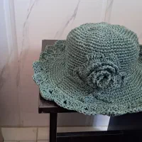 کلاه وعروسک واسکاج بافتنی