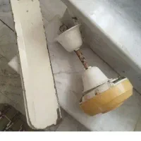استاکارسیارابراهیمی ازباقرابادتعمیرپنکه جاروبرقی.