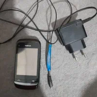 گوشی نوکیا کشویی قدیمی در حد نو