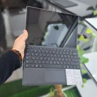 رایانه همراه سرفیس پرو تبلت شو و لپ تاپ دست دو ماک