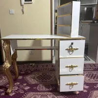 میز ناخنکاری