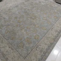 چهار تخته فرش ۹ متری ۱۲۰۰ شانه گل برجسته در حد نو