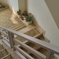 گل و گلدان
