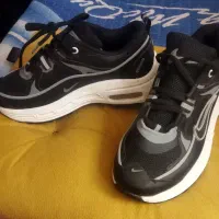 کتونی زنانه جنس عالی قیمت مناسب