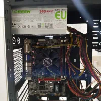 مانیتور و سیستم i3