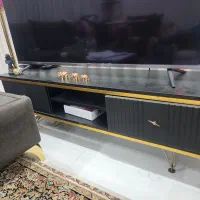 میز تلویزیون در حد نو