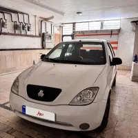 تیبا صندوق دار