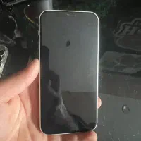 آیفون۱۲ نرمال