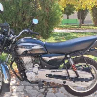 موتورسیکلت باکسر۲۰۰ سی سی