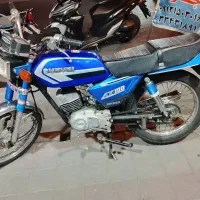 سوزکی ۱۰۰