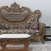 مبل 7نفره با دوتا میزبان ودوتا میز وسه تا عسلی
