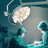 تعمیر و بازسازی تجهیزات پزشکی و بیمارستانی