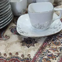 دو دست فنجان و نعلبکی