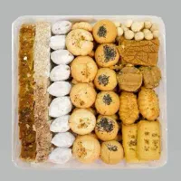 نیرو در خط بسته بندی شیرینی