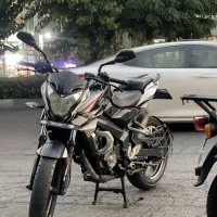 ns 200