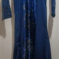 یک عدد پیراهن مجلسی زنانه بسیار شیک