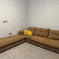 مبل ال و میز تلوزیون