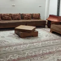 مبلمان‌۱۰نفره‌باال‌نیم‌دایره‌ومیزوسط‌دوعددمیزعسلی