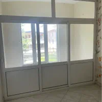در پنجره الومنیوم