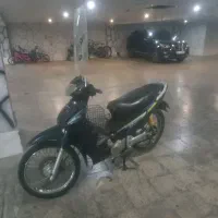 پیشرو 125 لاکی