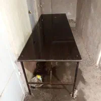 میز آهنی با رویه ام دی اف