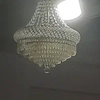 یک جفت لوستر بسیار زیبا