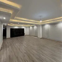 فروش آپارتمان ۱۹۰ متری چند قدمی استخر