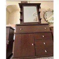 دراورآینه‌جاکفشی و آینه بازشو به سمت راست