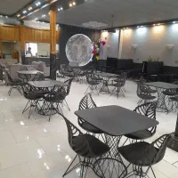 ست میز و ۴ صندلی نو با ضمانت یک ساله