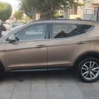 فروشی خودرو سانتافه
