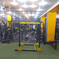 باشگاه بدنسازی آریان محدوده چهارراه دولت آباد