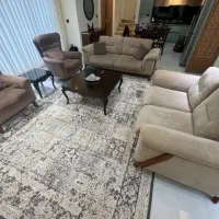 مبل راحتی ۷ نفره میز وسط و دو عدد عسلی