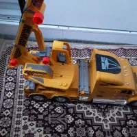 ماشین جرثقیل اسباب‌بازی