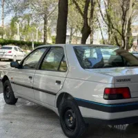 نقاش خودرو