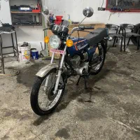 سوزوکی جی پی 125