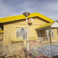 مستانی/باغ ویلا باغ شهر یک سرو  استخر آب گرم