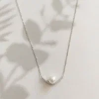 گردنبند نقره 925 با مروارید پرورشی / مینیمال