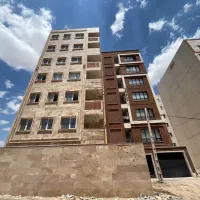 دانشگاه ۳۲ پلاک ۴.  ۱۷۲ متری   کلید اول  طبقه اول