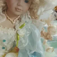 عروسک|اسباببازی|تربتحیدریه, بالا ولایت|دیوار