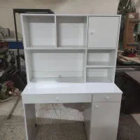 تولید کننده میزهای فلزی وچوبی