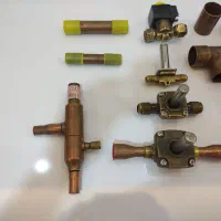 فروش تعدادی قطعات چیلر و صفحه های برنجی