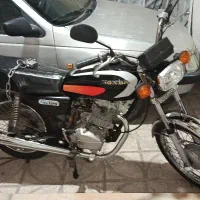 هوندا ۱۲۵ مدل ۹۰ مشکی باختر 5 دنده موتور پلمپ