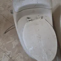 توالت فرنگی و روشویی و سینک وشیردست دو